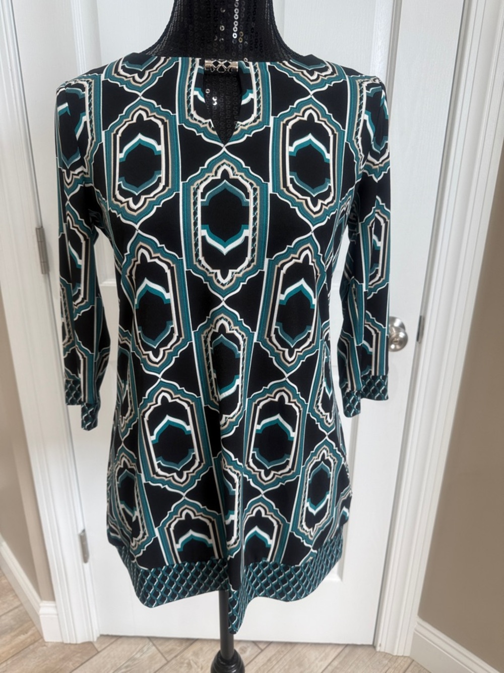 Geometric Print Black & Teal Women's Tunic Top